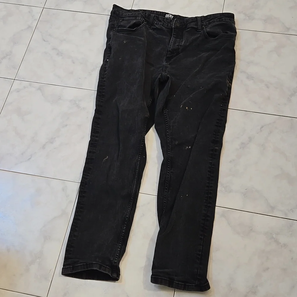 Men's DKNY Jeans - Picture 3 of 15